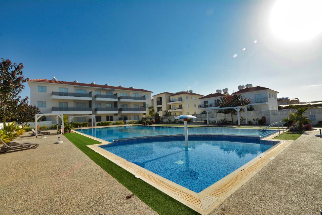 Sunnyvillas: New Studio Spa & Gym In Kapparis Protaras Exteriör bild